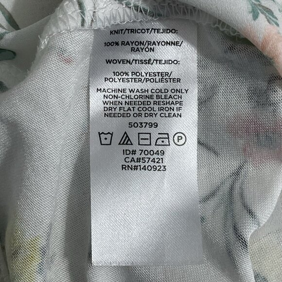 LOFT Womens Top Size XXS Petites Floral Sleeveless V-Neck Rayon Polyester - Picture 5 of 5